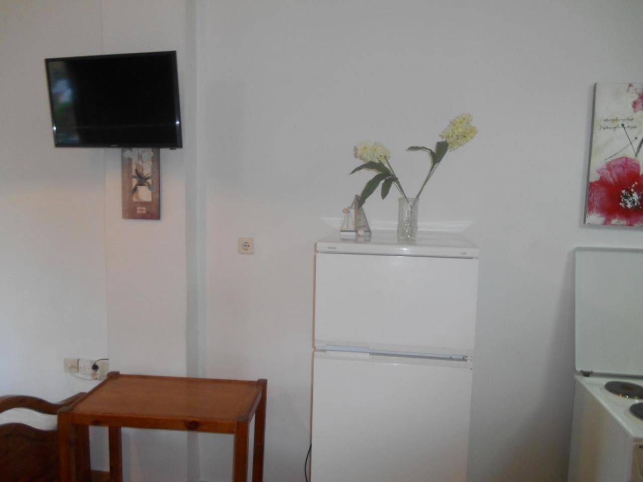 Melios Rooms Petalídhion Eksteriør billede